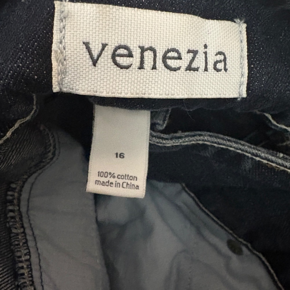 Venezia Dark Wash High Rise Wide Leg Trouser Jeans with Front Pleats and Cuffs - Picture 10 of 10
